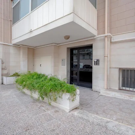 Rosato 14-balcone Sul Mare * Bari